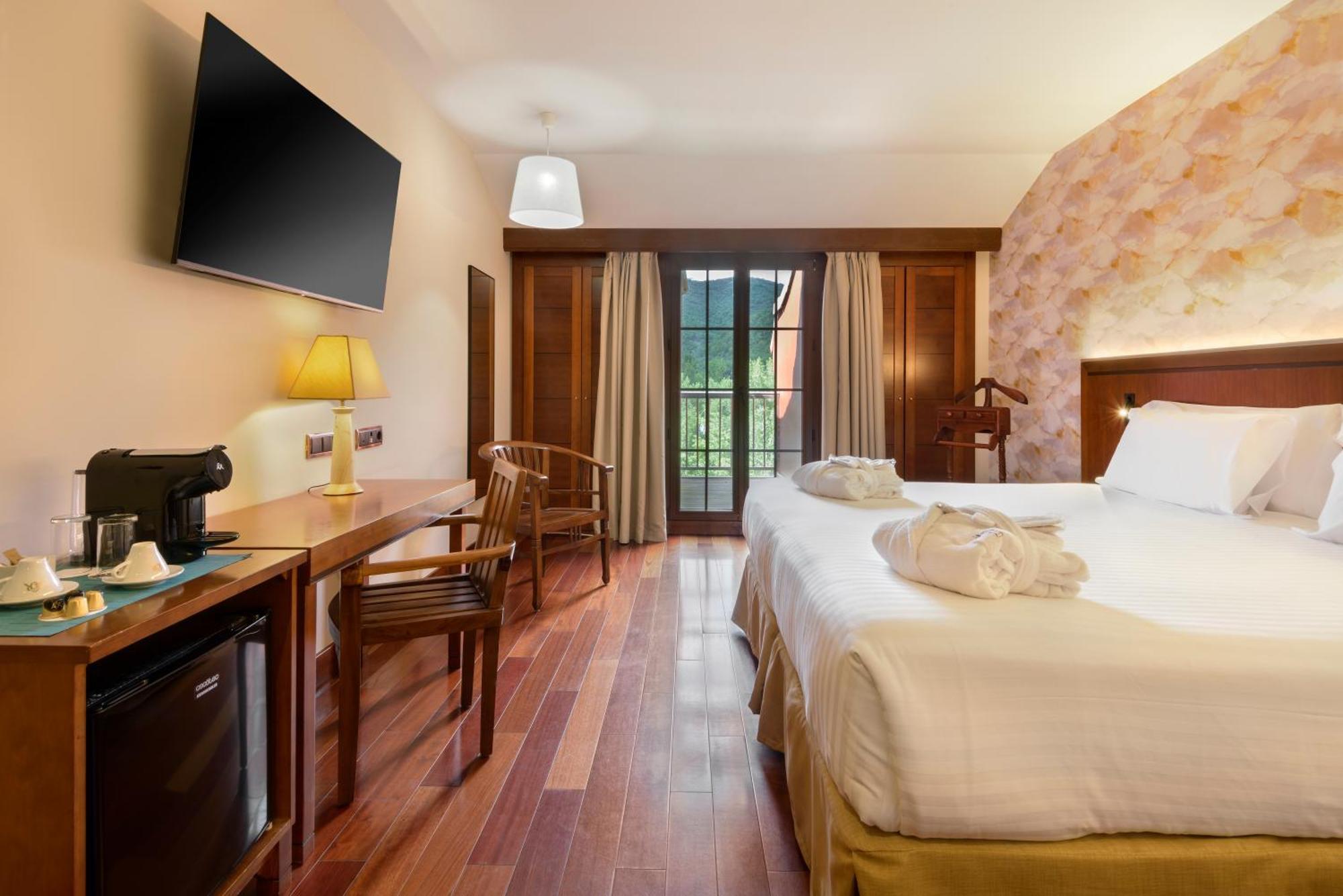 Hotel & Spa Monasterio De Boltaña Eksteriør billede
